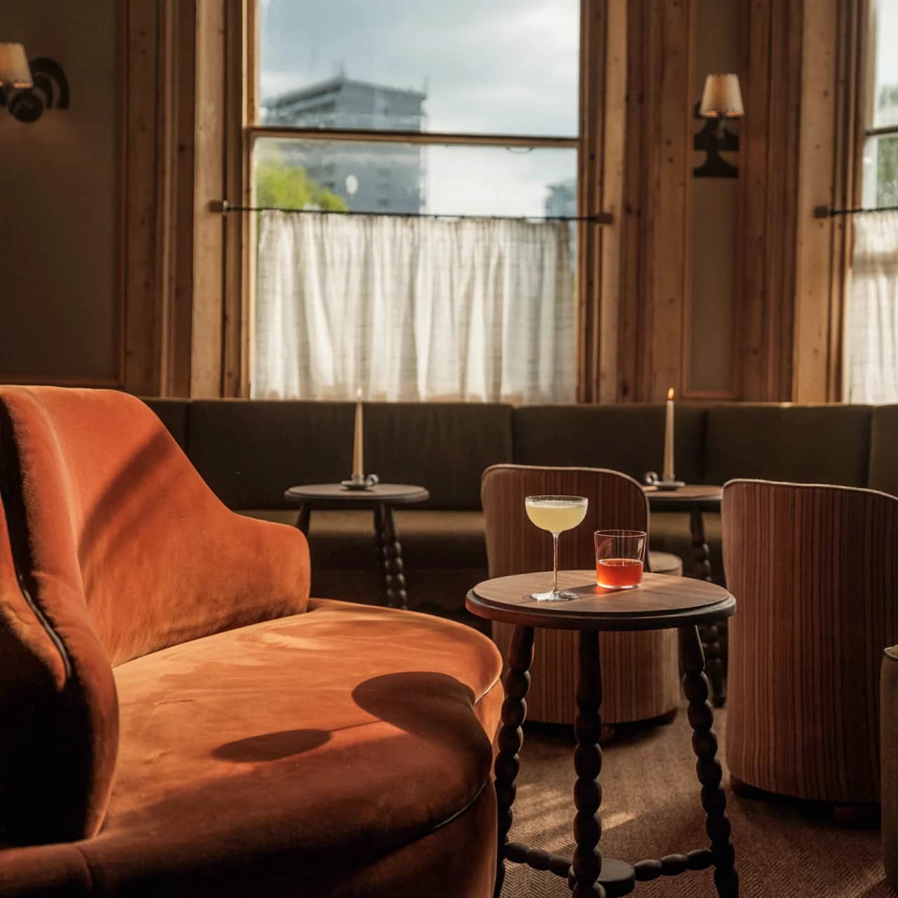 SynSisal® Astoria Bark Rug with Linen Border at The Library - The Hero Maida Vale in London