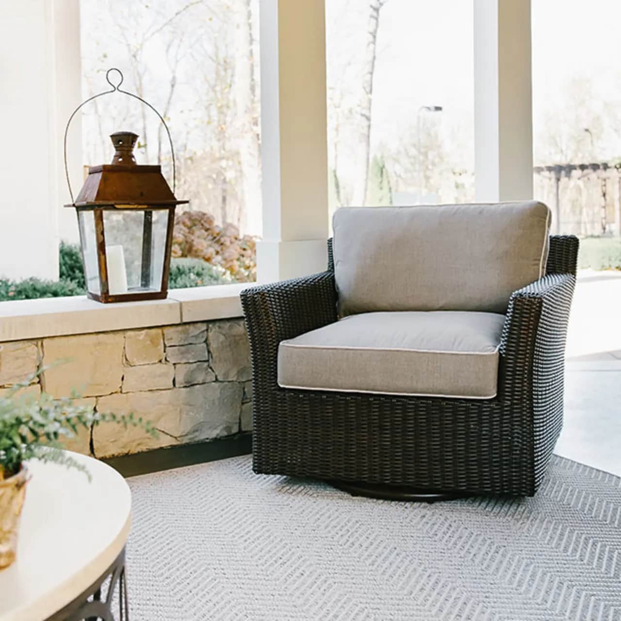 Athens Heather indoor-outdoor area rug on outdoor patio.