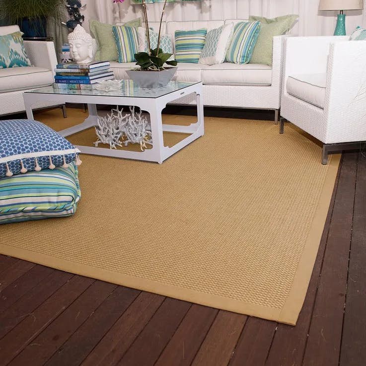 chicago synthetic area rug in an outdoor patio setting